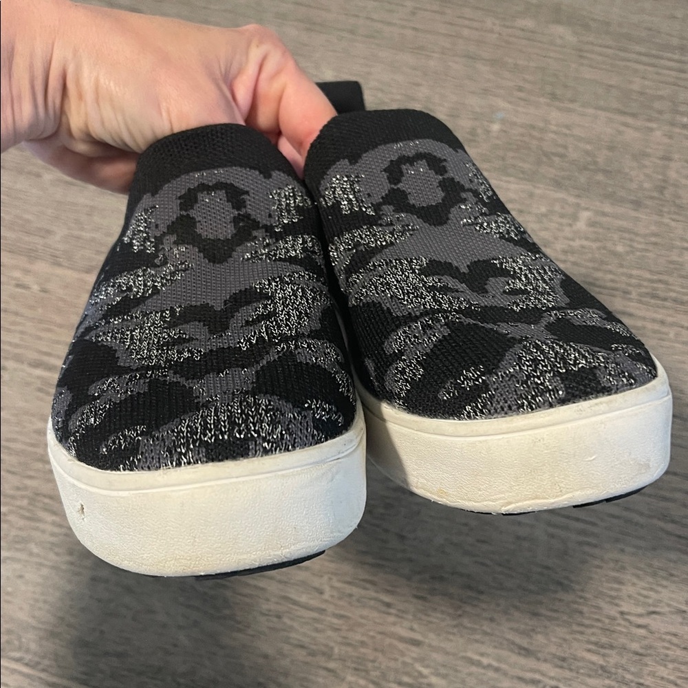 Bernie Mev. | Jenna Slip-On Sneaker Black Gray Metallic Camo Size 37 / 6.5 US - Picture 6 of 8